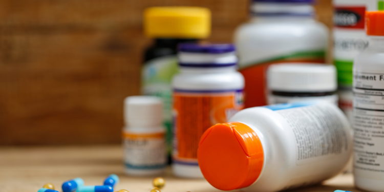 Significant association of DRD2enhancer variant rs12364283 with heroin addiction in a Pakistani population