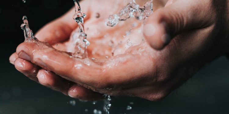 영향력 지각을 통한 바람직한 행동 유도하기