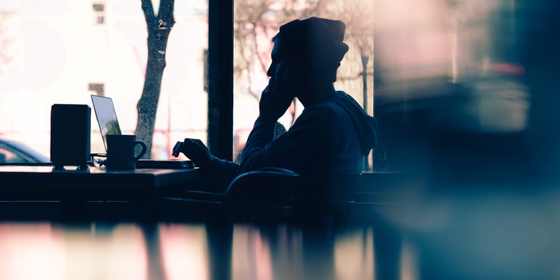 행복하면 다가가려는 목표를, 우울하면 회피하려는 목표를